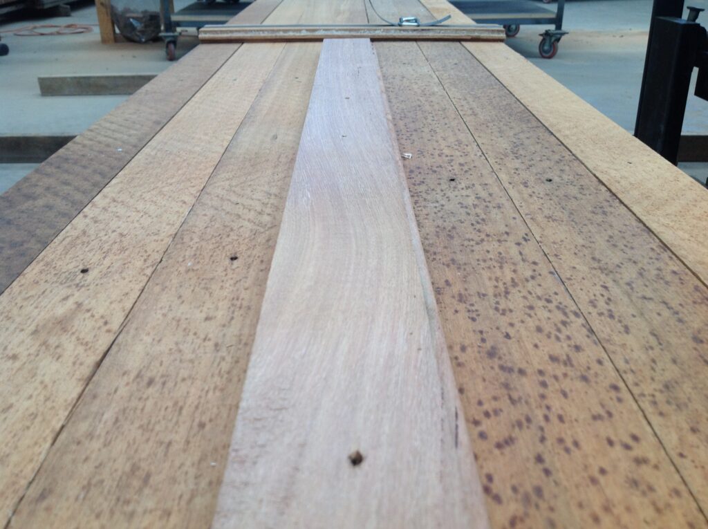 recycled hardwood-flooring-rustic-renovatorsparadise